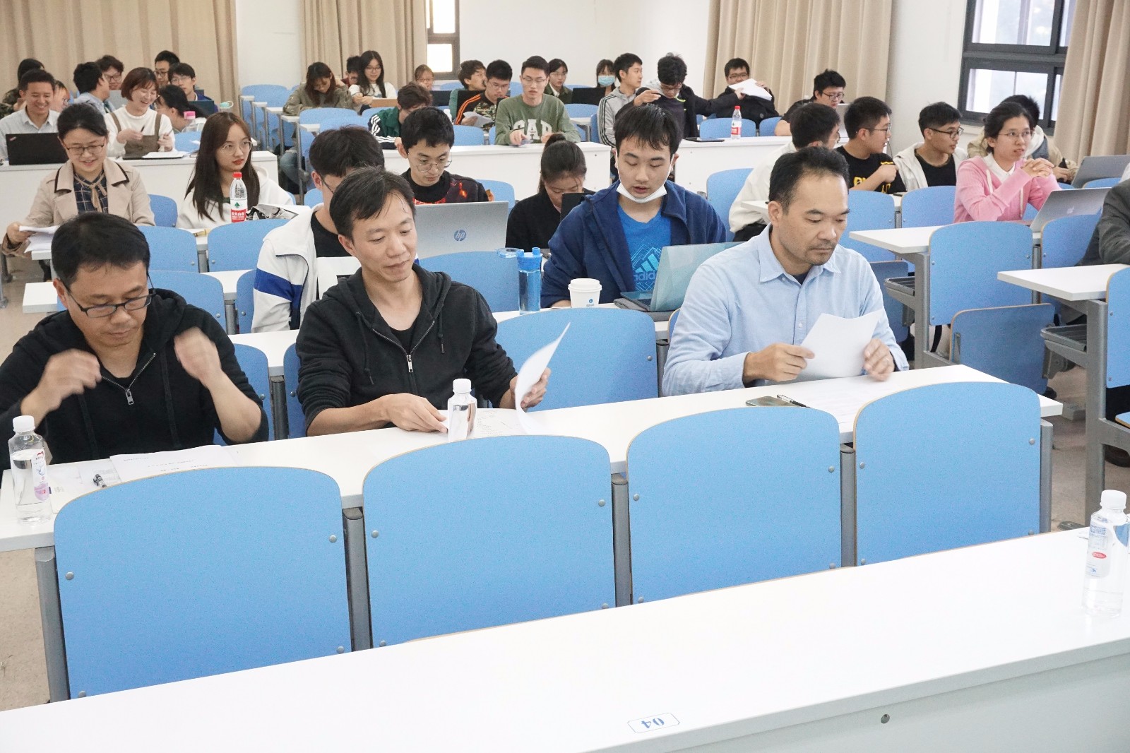 图1.jpg